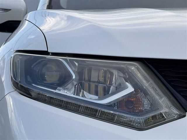 NISSAN X-TRAIL HYBRID 4WD 2015