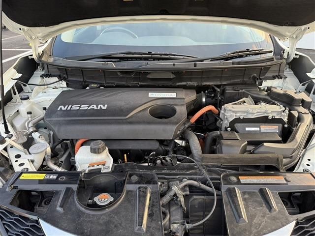 NISSAN X-TRAIL HYBRID 4WD 2015