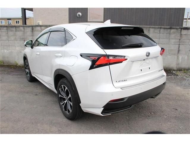TOYOTA LEXUS NX300h AWD 2014