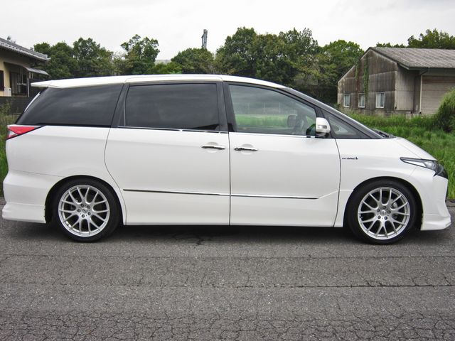 TOYOTA ESTIMA HYBRID 4WD 2016