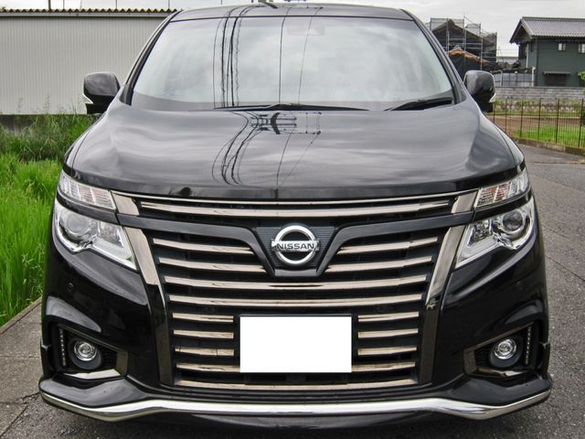 NISSAN ELGRAND 2020