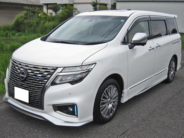 NISSAN ELGRAND 2024