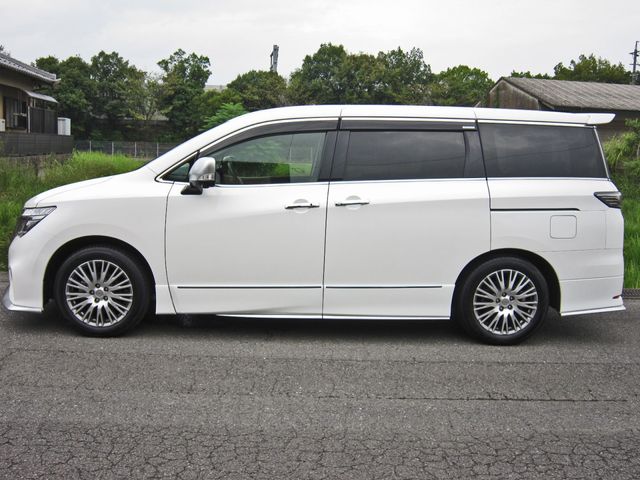 NISSAN ELGRAND 2024