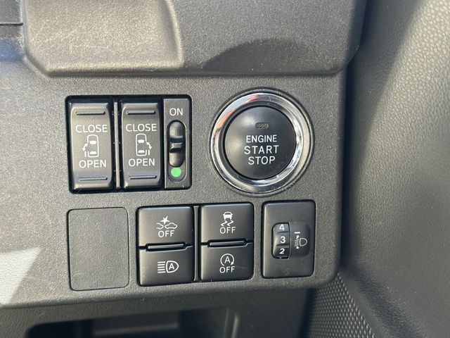 TOYOTA PIXIS MEGA 2020