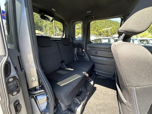 TOYOTA PIXIS MEGA 2020