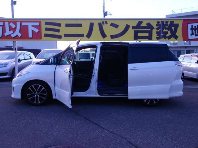 TOYOTA ESTIMA  4WD 2012