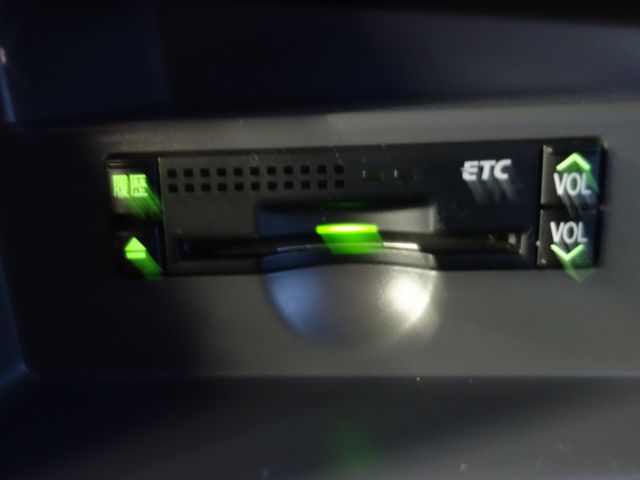 TOYOTA ESTIMA  4WD 2012