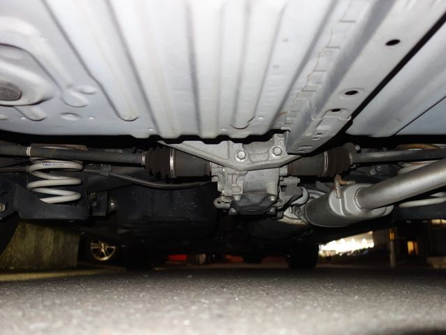 TOYOTA ESTIMA  4WD 2012