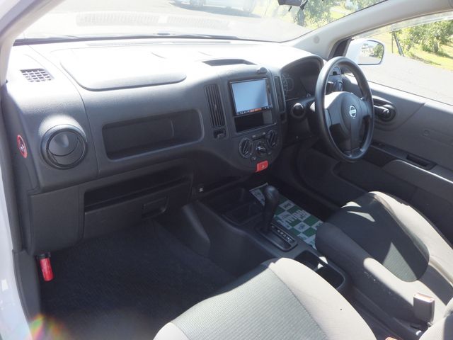 NISSAN NV150 AD 4WD 2017