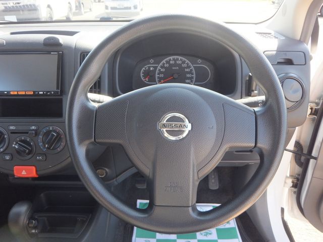 NISSAN NV150 AD 4WD 2017