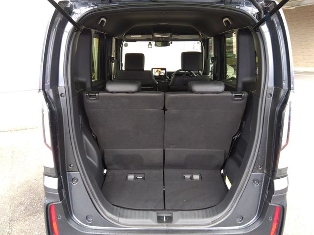 HONDA N BOX CUSTOM 2024