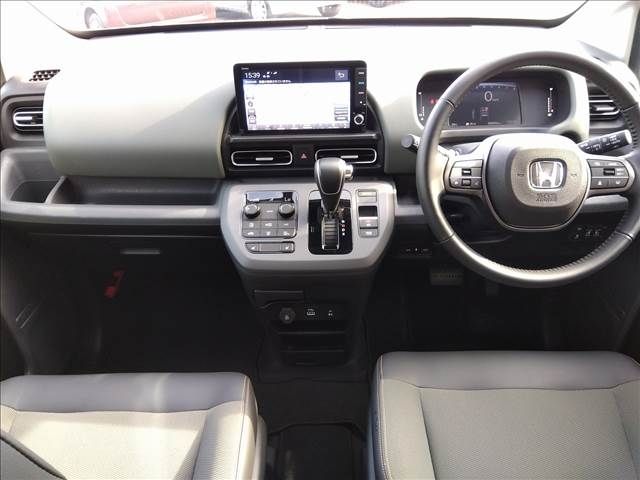HONDA FREED 4WD 2024
