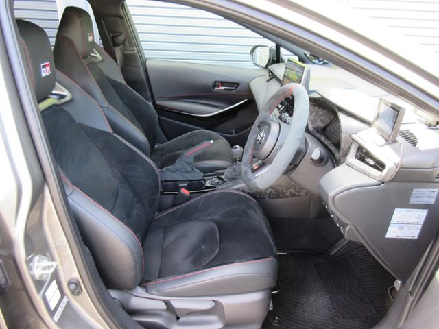 TOYOTA GR COROLLA 2023