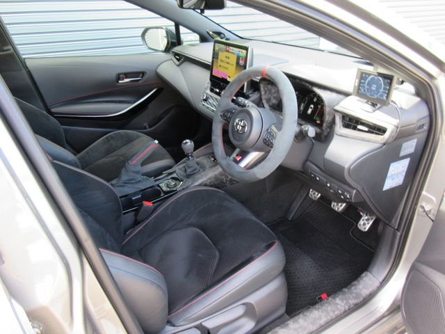 TOYOTA GR COROLLA 2023