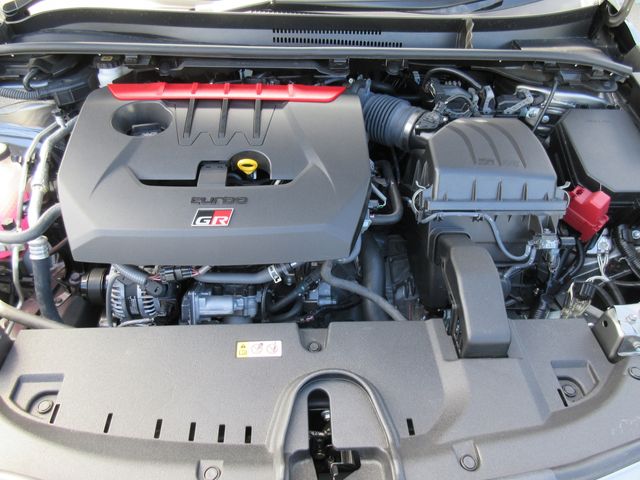 TOYOTA GR COROLLA 2023