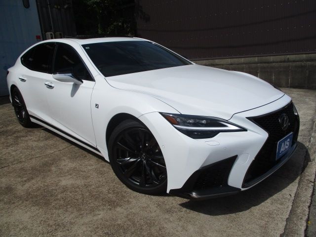 TOYOTA LEXUS LS500 2025