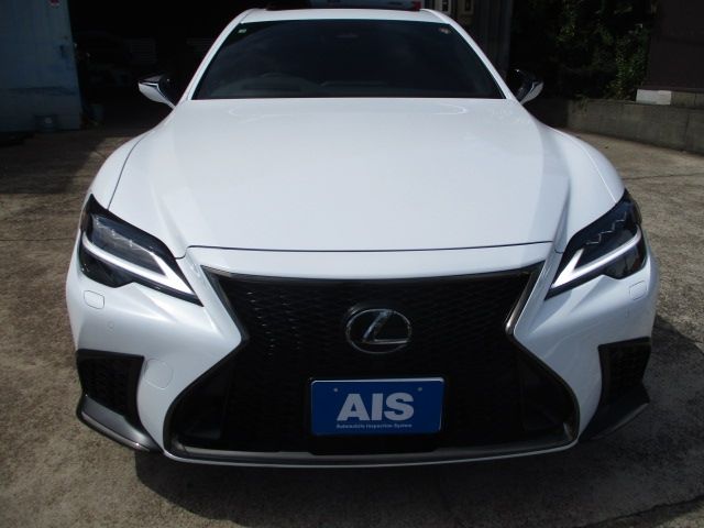 TOYOTA LEXUS LS500 2025