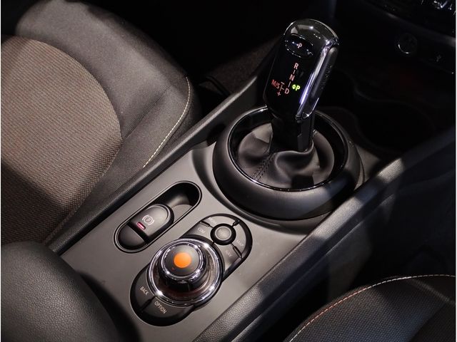 BMW MINI ONE CLUBMAN 2020