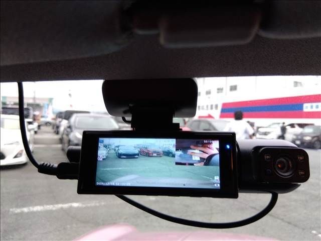 DAIHATSU MIRA GINO 2002