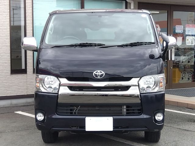 TOYOTA REGIUSACE van 4WD 2017