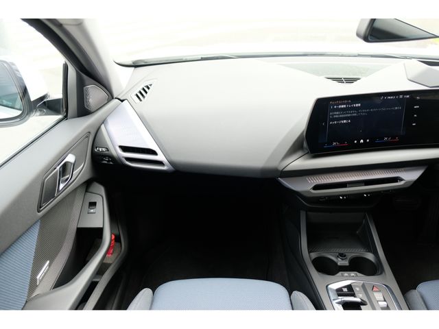 BMW BMW 1series 2025