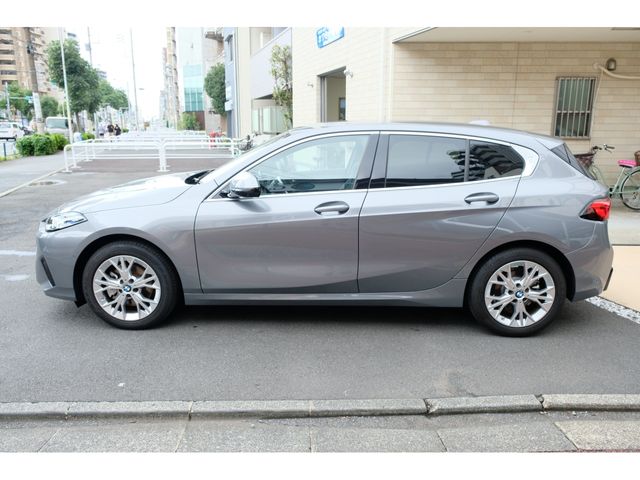 BMW BMW 1series 2025