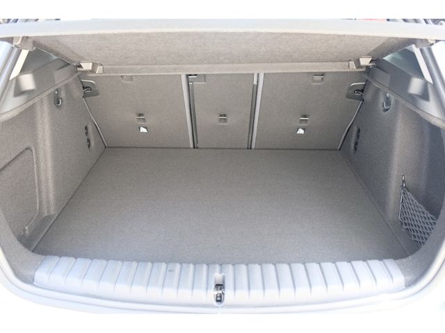 BMW BMW 1series 2025