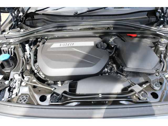 BMW BMW 1series 2025