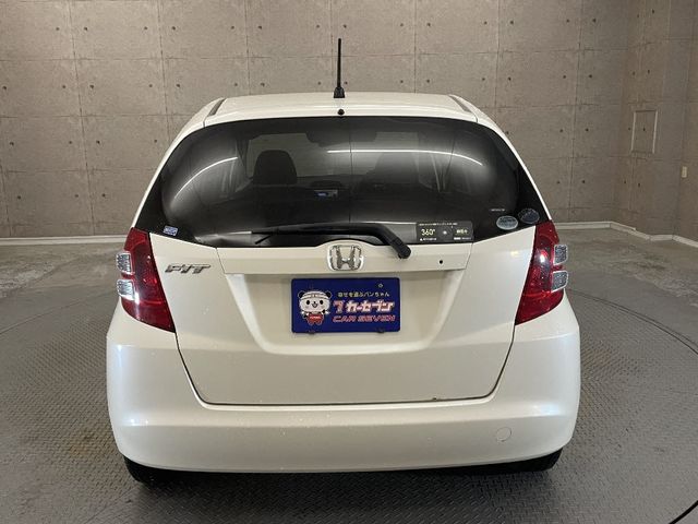 HONDA FIT 2010