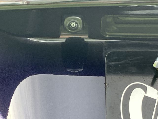 TOYOTA ESQUIRE HYBRID 2018