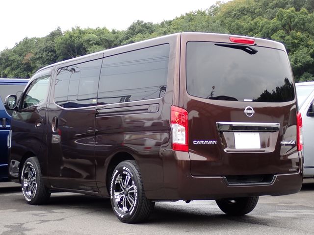 NISSAN CARAVAN van 2WD 2022
