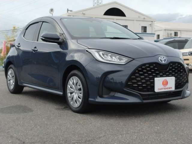 TOYOTA YARIS HYBRID 2024
