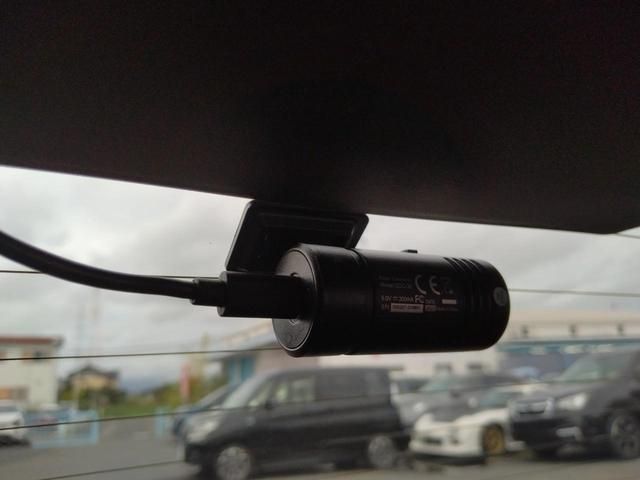 TOYOTA YARIS HYBRID 2024