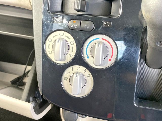 MITSUBISHI eK WAGON 2016