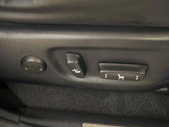 TOYOTA HARRIER 2WD 2014