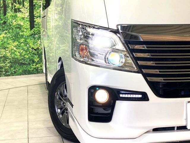 NISSAN NV350 CARAVAN 2019