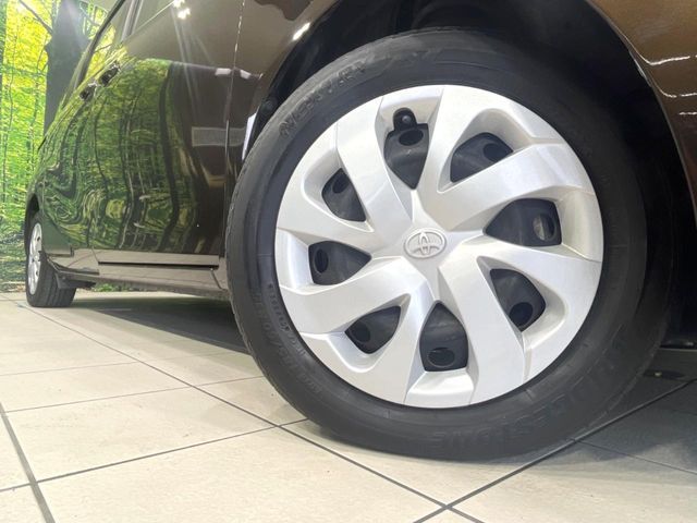 TOYOTA SIENTA HYBRID 2015