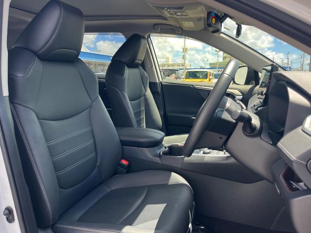 TOYOTA RAV4 HYBRID 4WD 2023