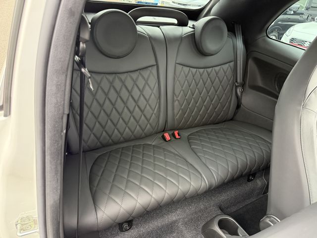 FIAT ABARTH 695C 2024