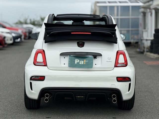 FIAT ABARTH 695C 2024