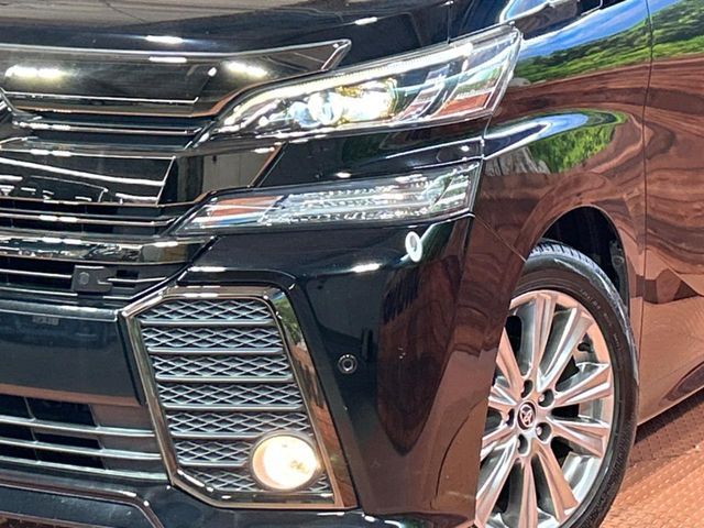 TOYOTA VELLFIRE 2016
