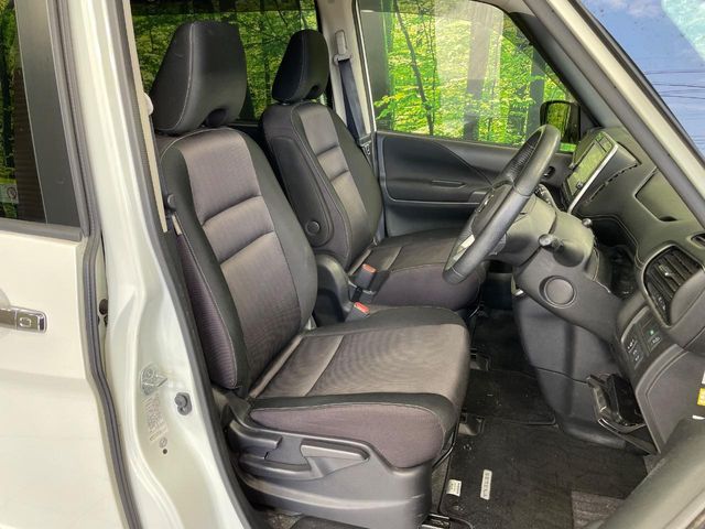 NISSAN SERENA  S-HYBRID 2017