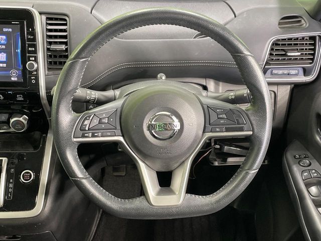 NISSAN SERENA  S-HYBRID 2017