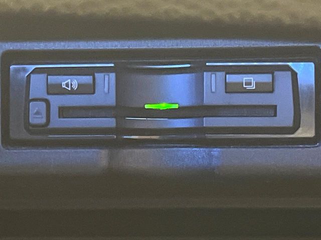 TOYOTA HARRIER 4WD 2014