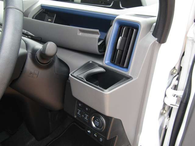 DAIHATSU TANTO CUSTOM 2020