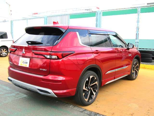 MITSUBISHI OUTLANDER PHEV 2022