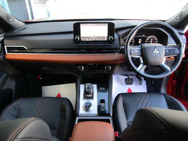 MITSUBISHI OUTLANDER PHEV 2022