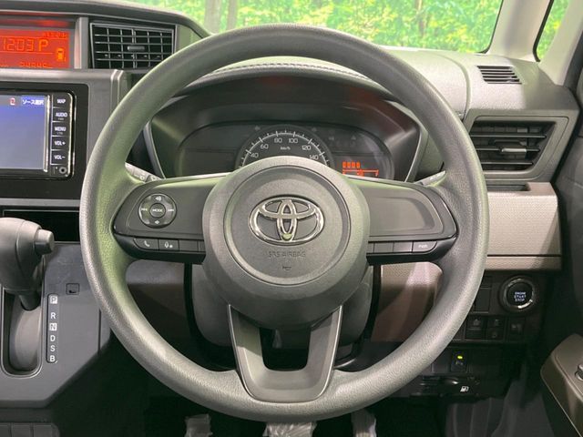 TOYOTA ROOMY 2022
