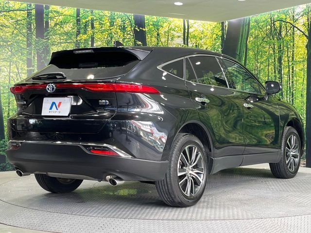 TOYOTA HARRIER HYBRID 2024