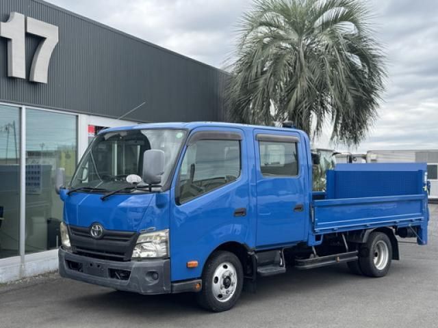 TOYOTA DYNA 2012